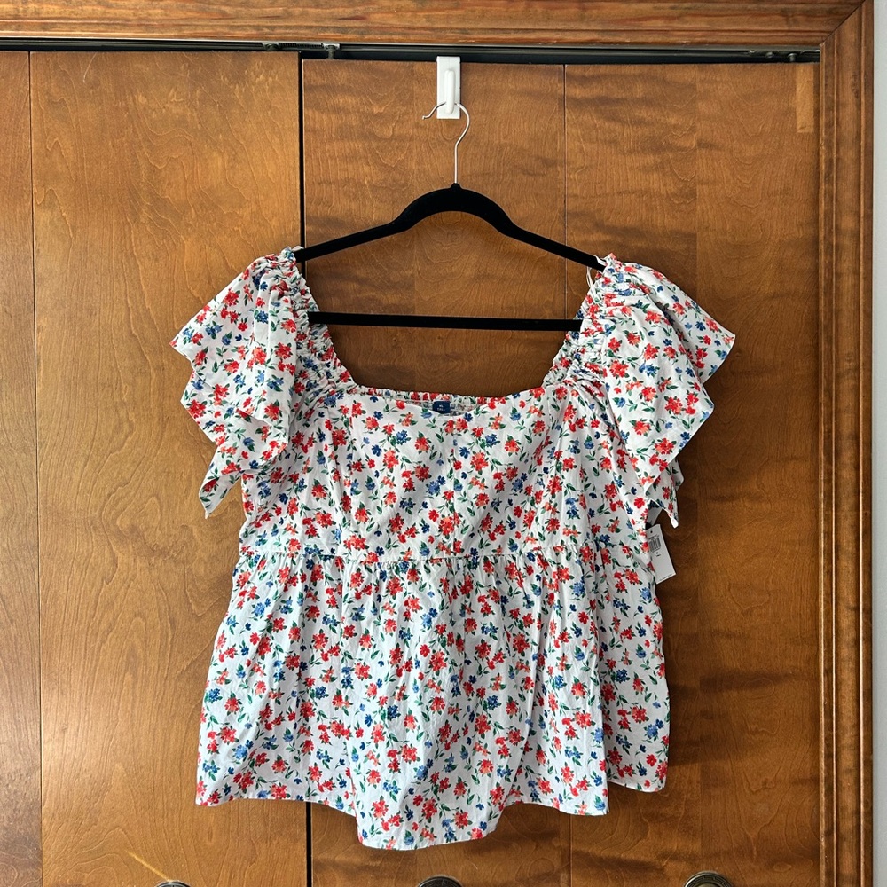 Old Navy Floral Ruffle Sleeve Top